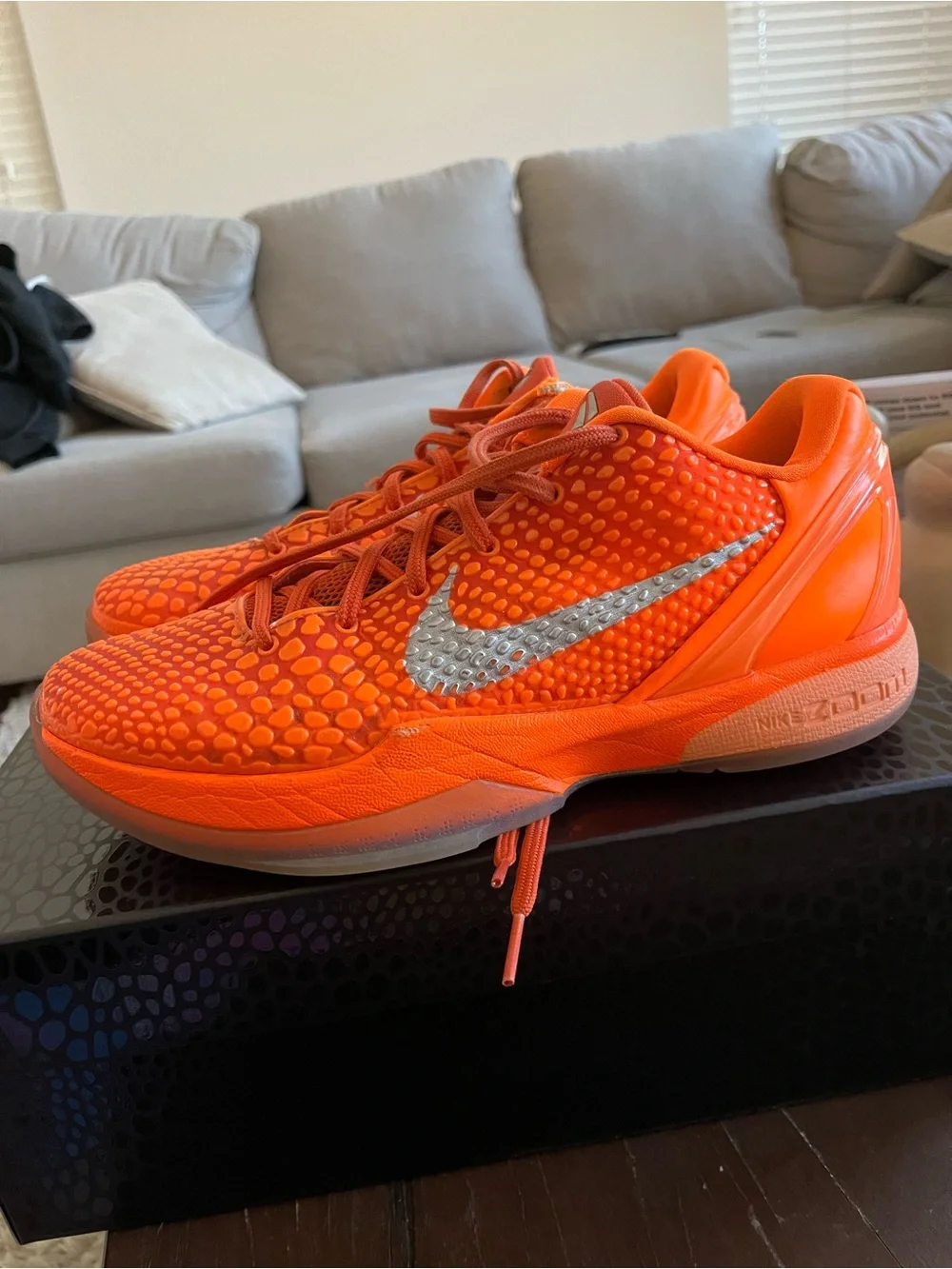Nike KOBE VI 6 PROTRO 8.5 Total Orange, Metallic Silver - Rare
